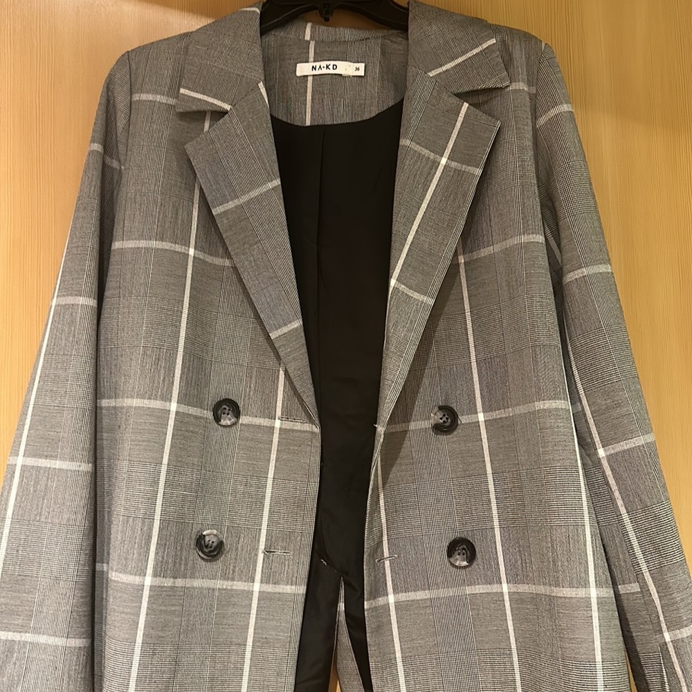 Checkered blazer - Picture 2 of 2